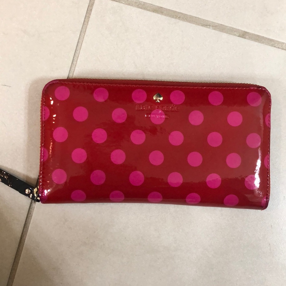 Kate Spade Polkadot Wallet
